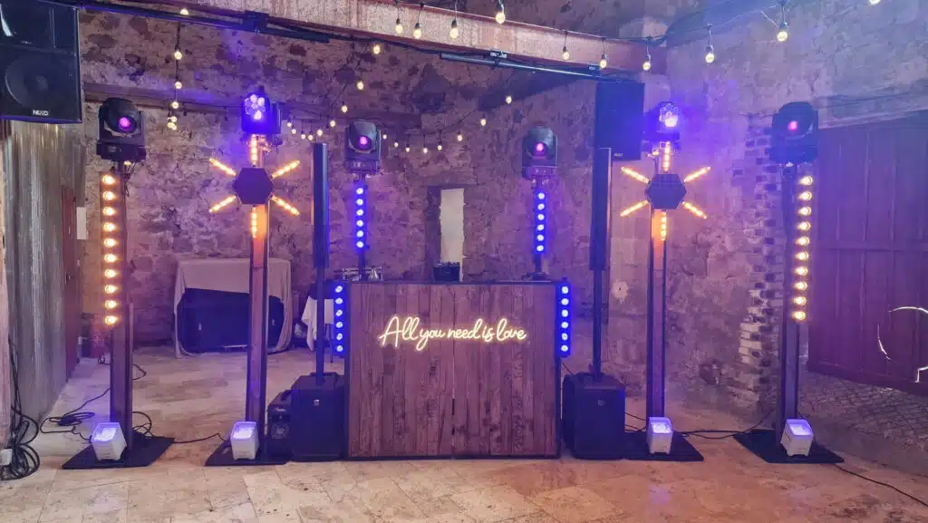 Installation Dj Mariage vintage chic pour Mariage bohême, chic, champêtre. Dj mariage haut de gamme Paris et île de france.